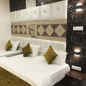 Deluxe Junior Suite